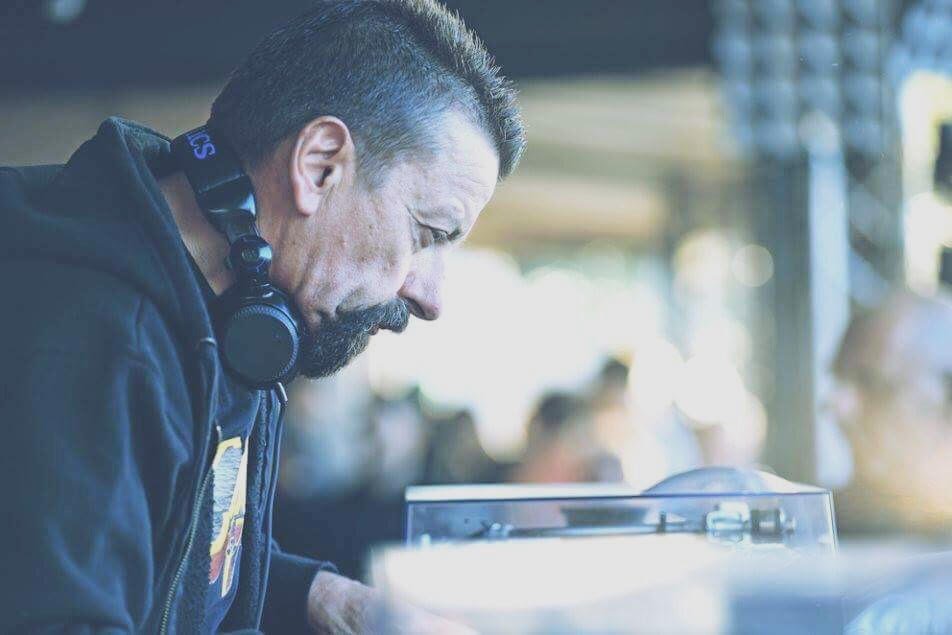 restlessnites's tweet photo. #DanieleBaldelli THIS FRIDAY w/ #DigDeeperLA! Early-birds are SOLD OUT, grab your pre-sales while you can at https://t.co/ozBH1aYCCb https://t.co/kMMxMOXCU5