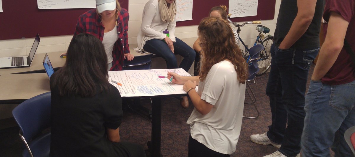 sevensma's tweet photo. EDUC 202 students hard at work, even when I'm not there! Exploring #LD. Made possible by #UDL @CalvinCollege https://t.co/Qg3kNZXmXp