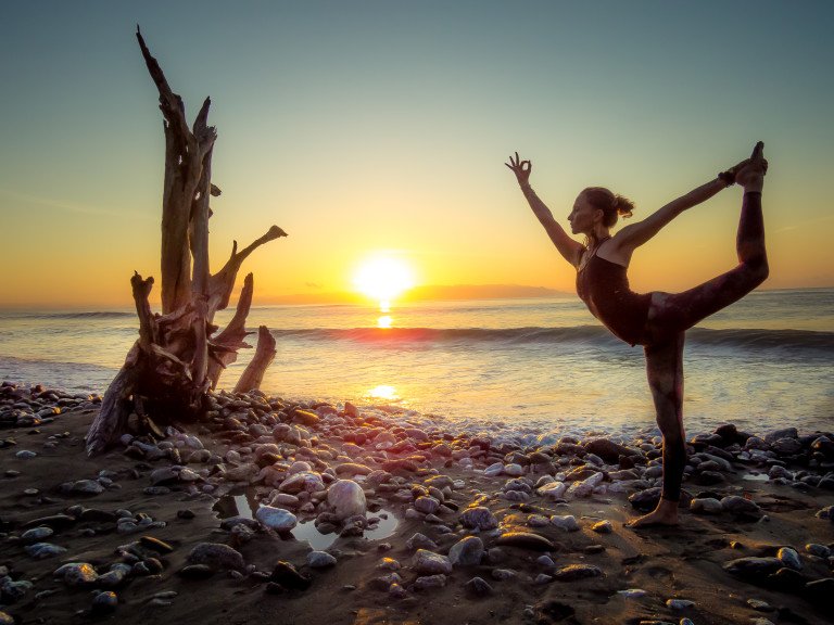RetreatBookers's tweet photo. Escape the mayhem of the holidays. Here’s our top picks of healthy Christmas and New Year retreats #TravelTuesday https://t.co/B9xHUe2hgp https://t.co/bKHfaabqvd