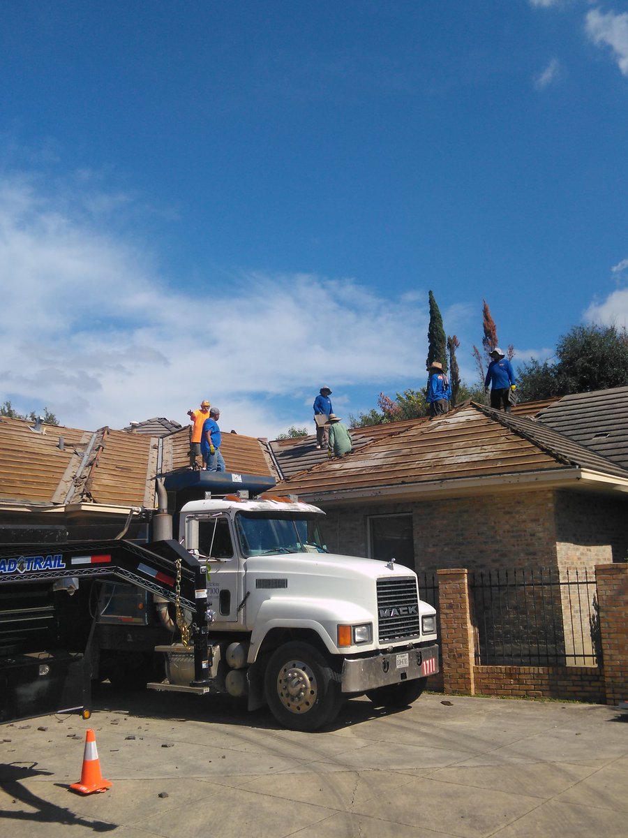 #tile #boral #reroof #fullreplacement #peachtreeroofingtexas #peachtree #hail #insurance