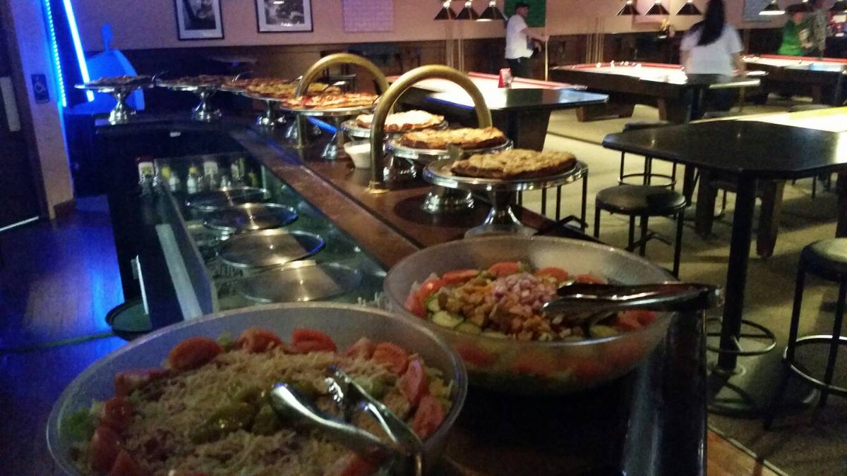 OrleansMC's tweet photo. Half off pizza night! Let us do the work for your next party! https://t.co/5aEl7mG1U1