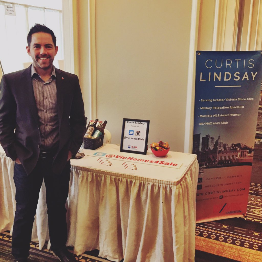 VicHomes4Sale's tweet photo. Looking forward to seeing everyone this week at #REMAX #Activate2016 in #Whistler #BC. Come by my booth and say hi. https://t.co/7AKTMqT4Du