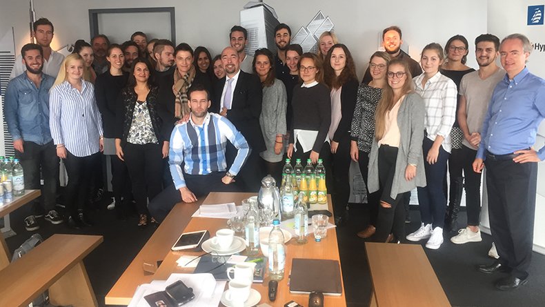 Hochschule Macromedia 36 Studierende Vom Campus Munchen Freuen Sich Auf Arbeit Mit Neuem Praxispartner Pioneer Investments T Co X0o9qlkitc Youchange T Co Wjqfanwzk3