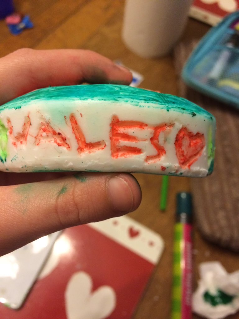 luciebootrue's tweet photo. #welshsoap #welsh #soap https://t.co/s6wUnvJ3gW