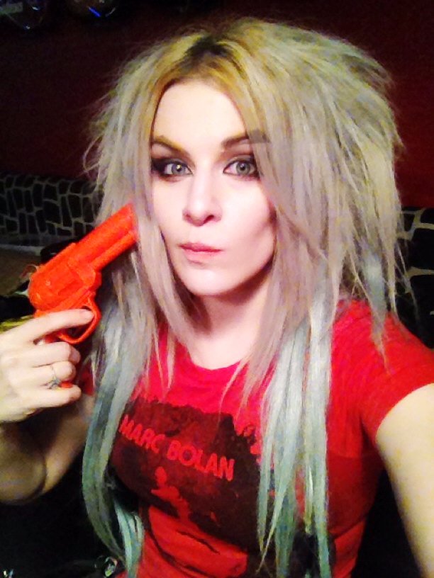 Repulsur's tweet image. Rollin in Bolan style. 👽⚡️🎉