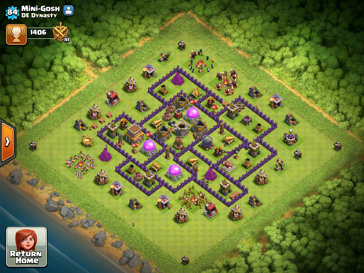 LessThanGosh's tweet photo. And with that, all that's left are walls... TH8 for life or on to TH9? #MiniProblems #DEDynasty https://t.co/onHbhxl6y0
