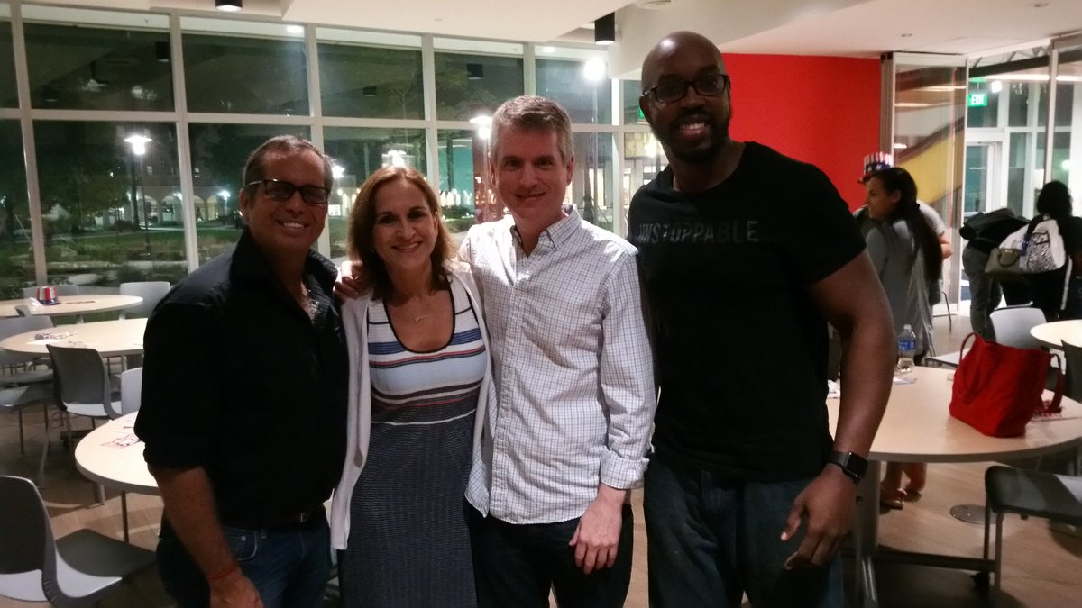 blancastella's tweet photo. So happy to see my good friends @Lapp @journeyofnow @alexdc & plus it's always good to have a pic with handsome men. ๐ #305Vote #smcsf https://t.co/abOHvpKPq9