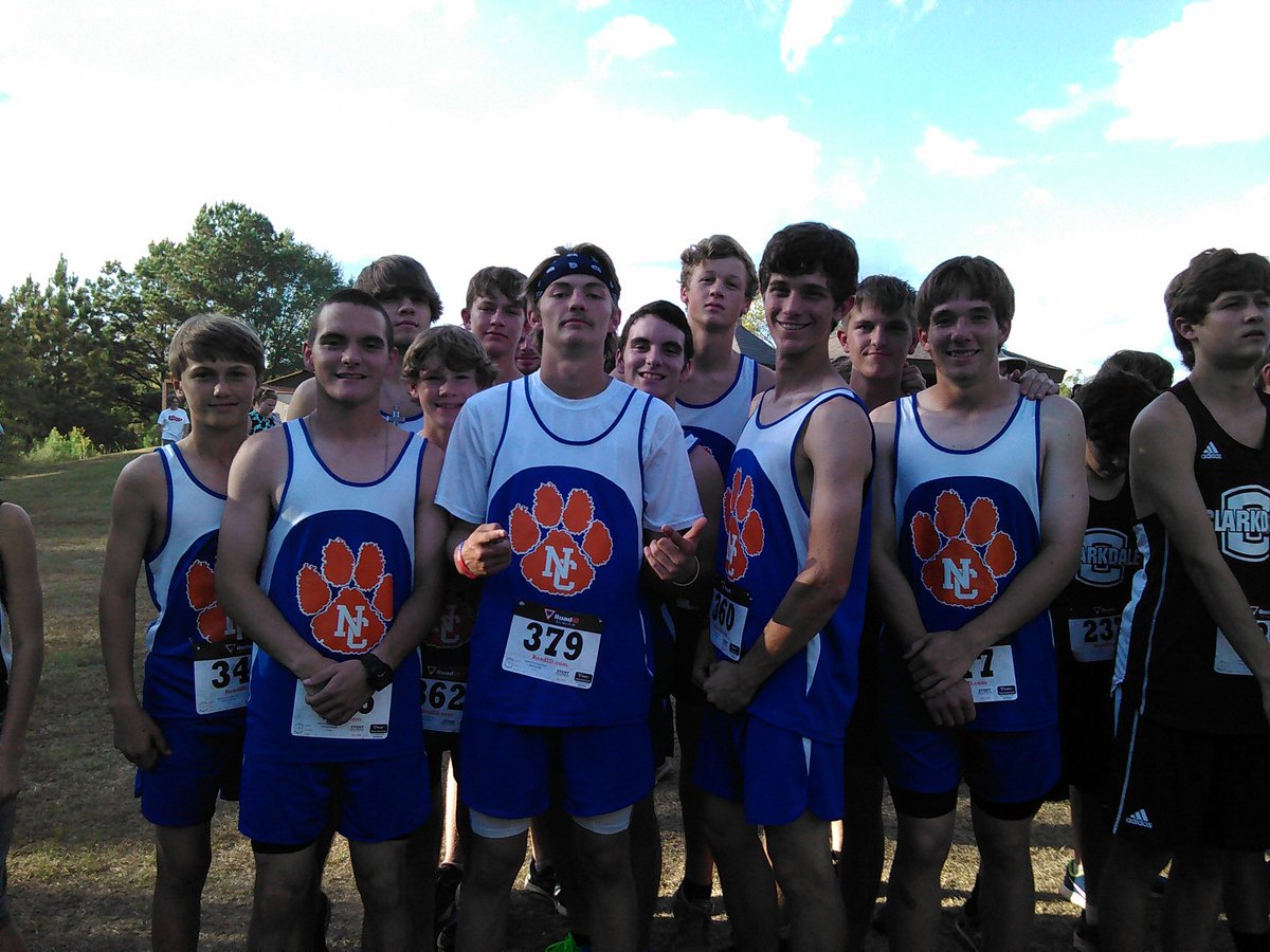 mikefranklin24's tweet photo. Proud of the @NCHSCougars Cross Country Team at the East MS Championship. Boys 2nd Girls 4th. Daniel was the boys champion #TeamUncommon https://t.co/8zZEFw21gs