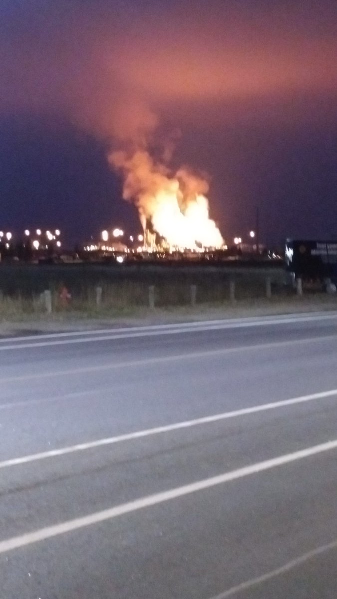 ColeenBoxell's tweet image. This doesn't seem like a normal "flare" to me?! #medhat #NWCH
