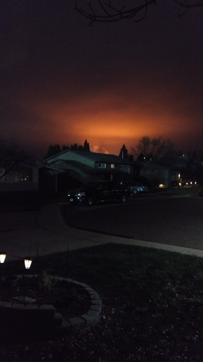 ColeenBoxell's tweet image. This doesn't seem like a normal "flare" to me?! #medhat #NWCH