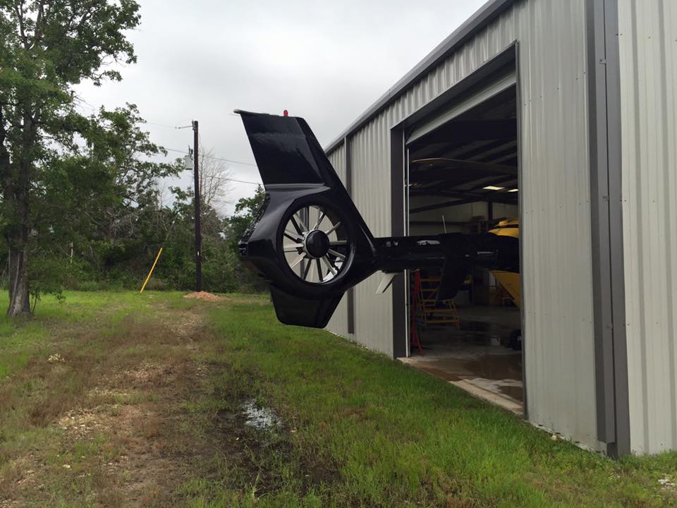 PHIAirMed's tweet photo. Cars aren't the only things that go in garages... https://t.co/ZaPy4Nmj1F