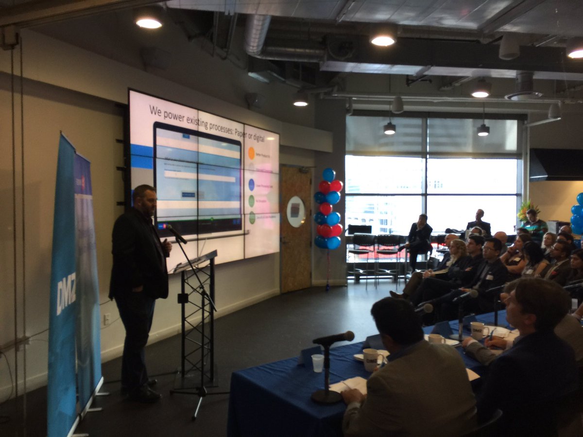 hwayyad's tweet photo. What paperwork should be @formhero_io @RyersonDMZ @BMO #NBIFinTech https://t.co/qLEA2xfdiQ