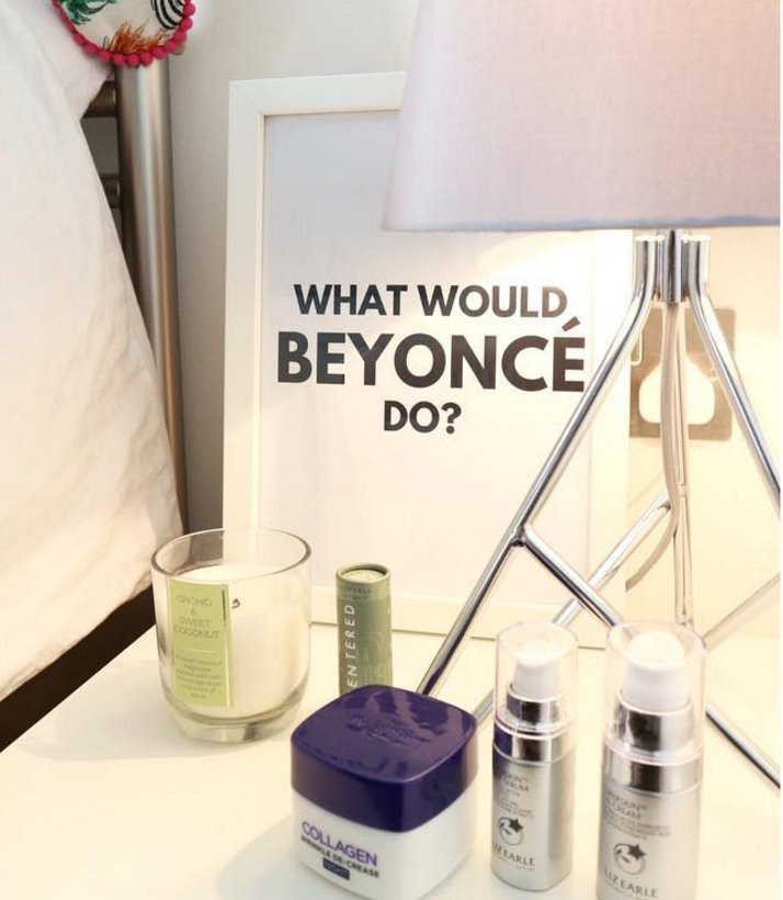 Beauty Goals ft. our Queen B Wall Art 💕✨👉 bit.ly/2dhjU6w
(📸: <a href="/m_the_gap/">Mind The Gap</a>)

#coconutlane #lblogger #qotd