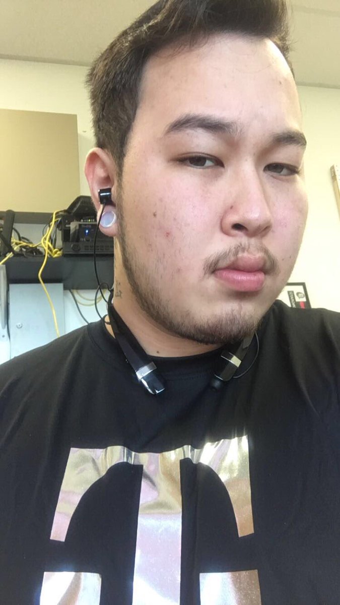 drakexvape's tweet photo. LG Tone Pro wireless headset #lg #tonepro #wireless #TMobileONE #tmobile https://t.co/OPQtEzjQcH