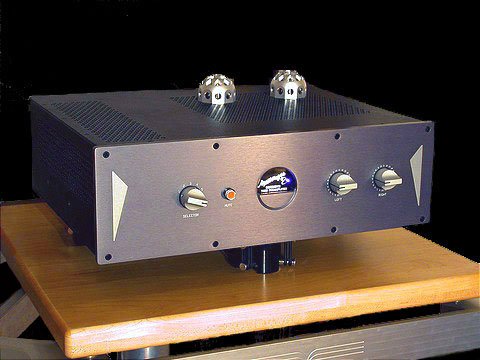 bcare21's tweet photo. #Messenger #Preamps #GoldenEarAward
#AbsoluteSound #Playback for CD and
#Phono #MusicHistory @bcare21 https://t.co/vhA1I9dhCp