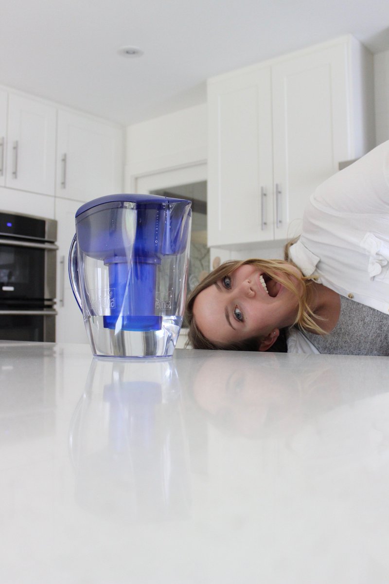 Santevia's tweet image. our photoshoots around here get a little crazy. #santevia #alkalinewaterpitcher #alkalinewater