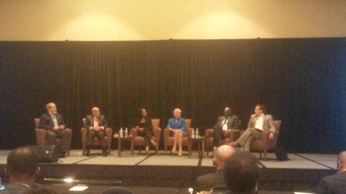 CleanHorizon's tweet image. It takes a family and a conversation to decarbonize the Jamaican electricity system #Renewables #CREF2016 #renewables