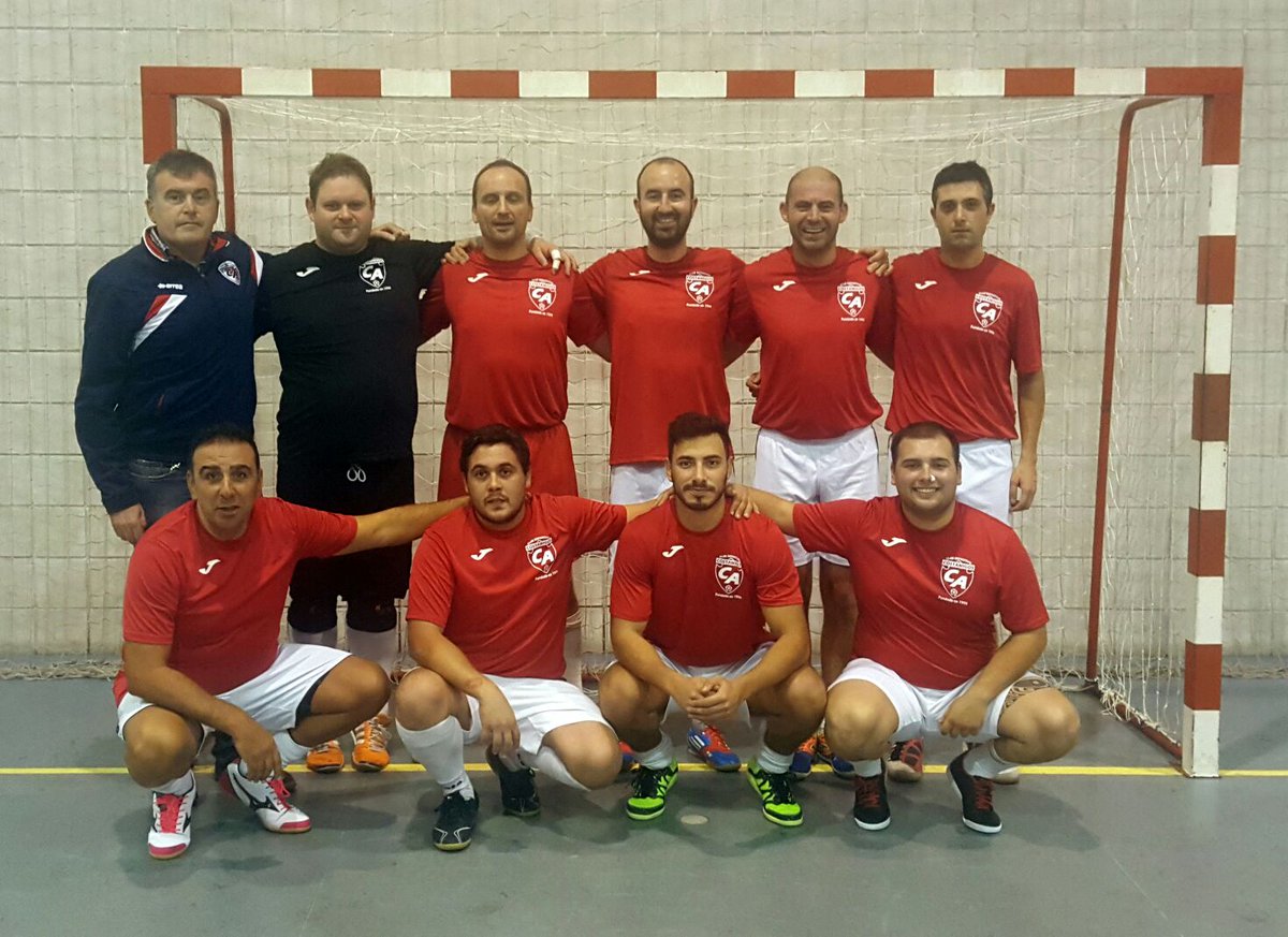 CD_COSTAMIGOS's tweet photo. Jornada 3.  Liga Santander Futsal
 Olimpiakojos 2 - CD Costamigos 8
Tercera victoria consecutiva. 
https://t.co/tNs3bnx49s https://t.co/F7w3nGS9XU
