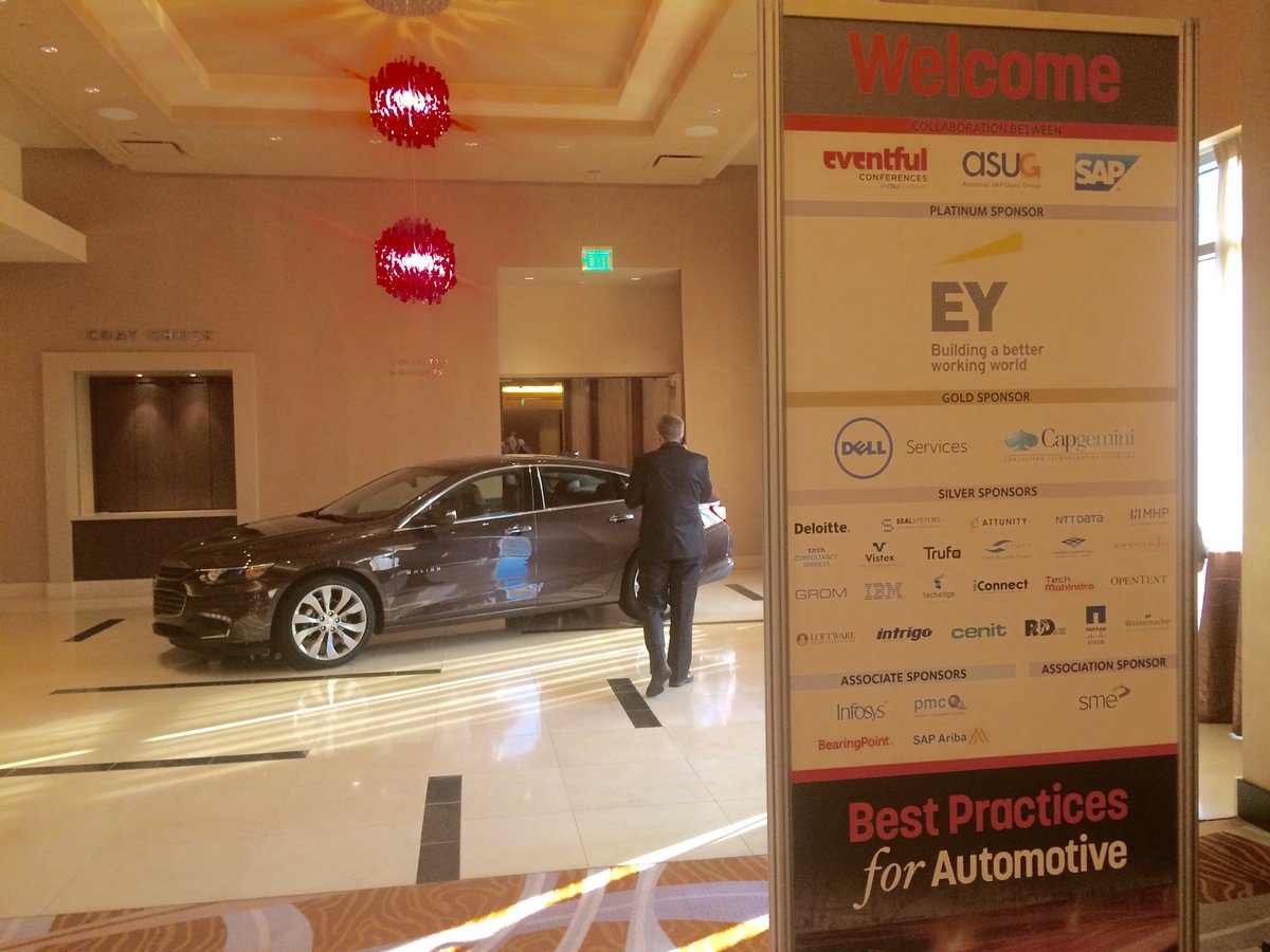 LA_Jenn's tweet photo. Place to be for auto / mfgr networking 🚗💬🚙 #bp4auto #detroit #toyota #gm #ford #harleydavidson #fiatchrysler #caterpillar #goodyear @BP4auto https://t.co/0Erpy8vUL5
