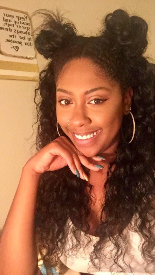 ECU_TMP's tweet photo. Last photos of the day lol we love our ladies #TMPTuesday 🌺 https://t.co/zD3bl5FxtZ