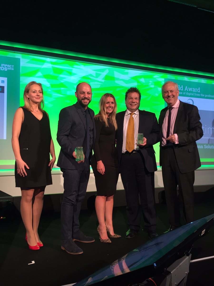 LEWISpurestone's tweet photo. Winners #ams #diawards #GOLD https://t.co/gjNwLVvptG