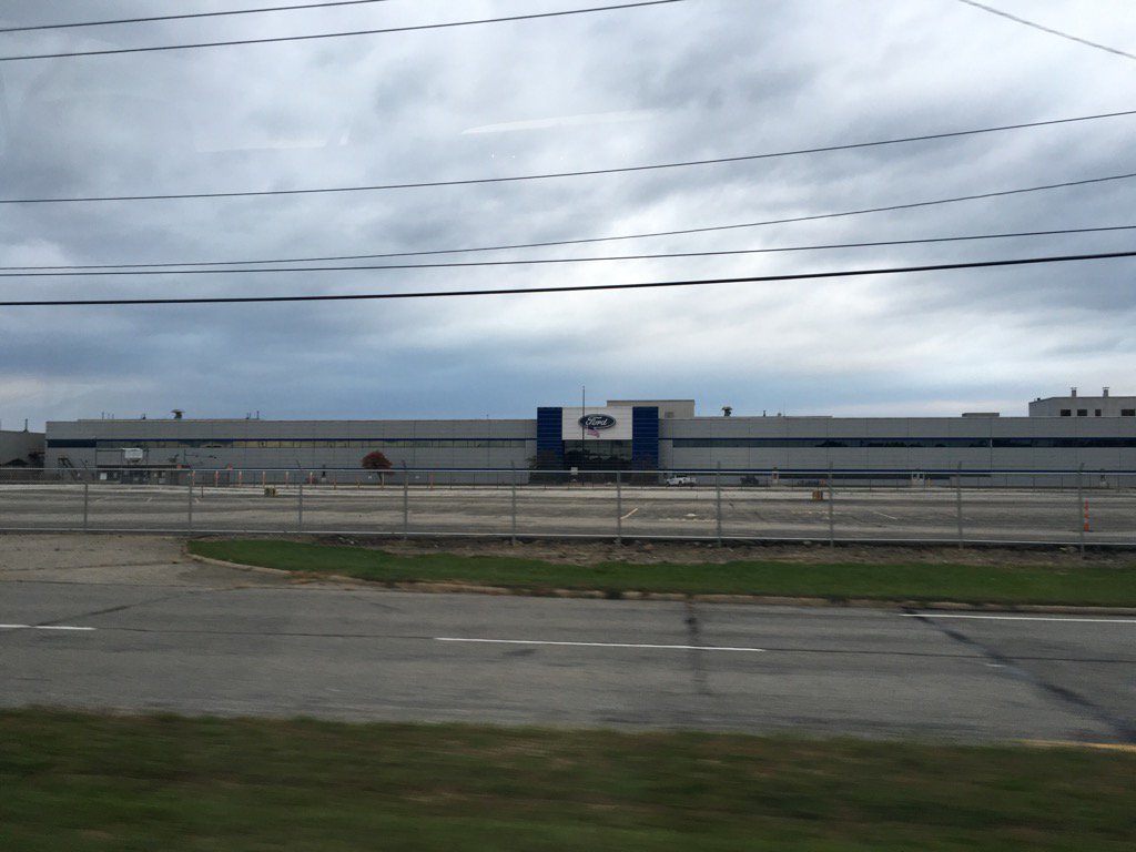 For anyone who wants to know what jobs leaving the USA looks like, here is the CLOSED #Ford plant in Brook Park, Ohio
