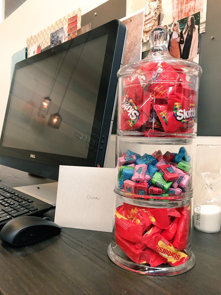 ThymesFragrance's tweet photo. We know a good boss when we see one. Celebrating @ThymesAnne from afar on #NationalBossDay and boy are we thankful for her 🌟 https://t.co/oJOnnRFZHV