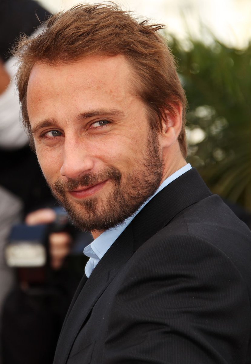 Nada_Wahied's tweet photo. مش هنطلعه فى ادوار اقوى من كده و لا ايه !?
:D
#MatthiasSchoenaerts
#FarFromMaddingCrowd
#ALittleChaos https://t.co/IdXvy89ObR