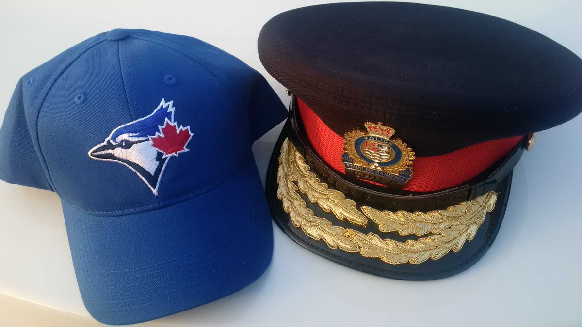 I've taken off my Chief's hat &amp; put on my <a href="/BlueJays/">Toronto Blue Jays</a> hat hoping to give the team some good luck in the late innings.