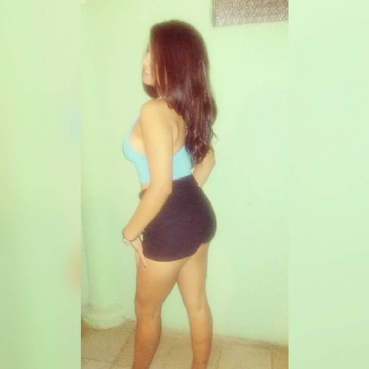 info_botis's tweet photo. Dicen que esta es la chonga de M. O https://t.co/zJWTzFCjwb