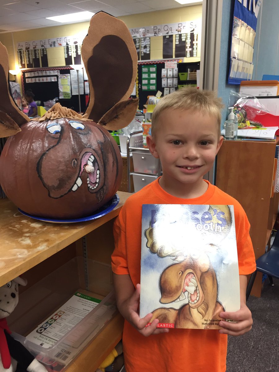 lewiselem1's tweet photo. More storybook pumpkins from sweet Lewis 1st graders! #CobbSuccess https://t.co/gDiONmtH8t