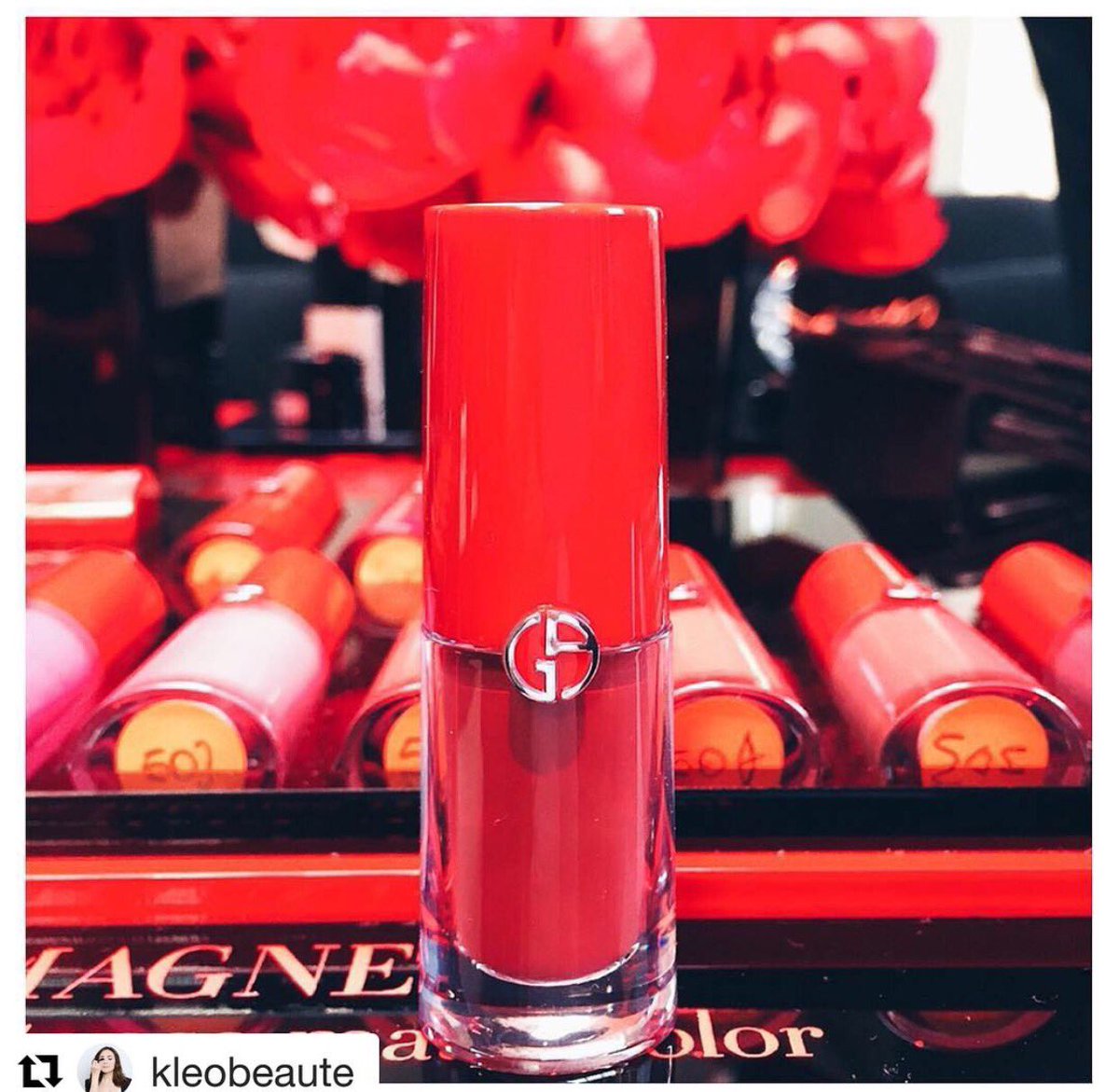 Michchampagne's tweet photo. Tres Chic💋These @armanibeauty Lip Magnets remind me of Paris❤️❤️ https://t.co/tyx1ejwPbj
