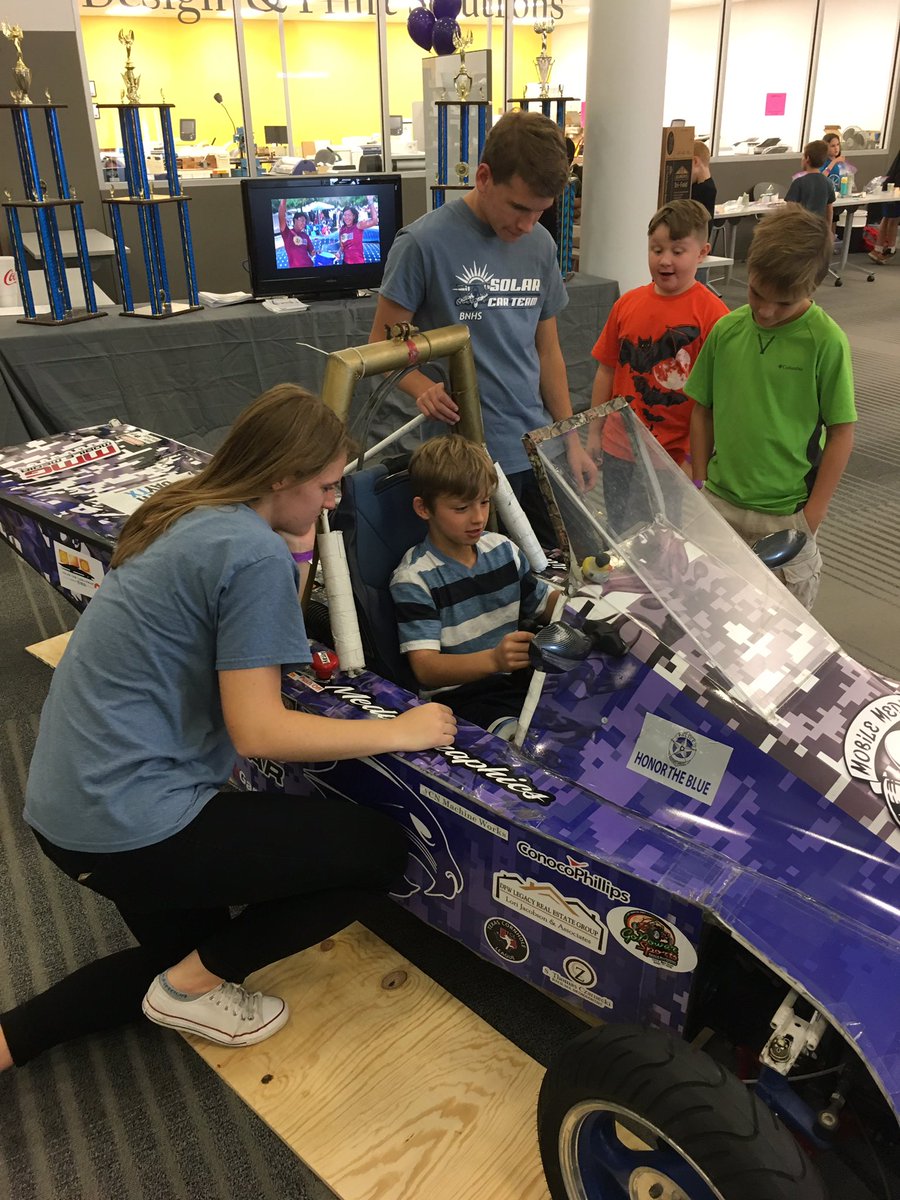 Taylor_CTE's tweet photo. @Bnhs_solarcar would like to thank @ESCRegion11 for letting us come out to #ESC11STEAM. See ya 2017!@ByronNelsonHigh @NisdCTE @NorthwestISD https://t.co/rzK2Td3BCP