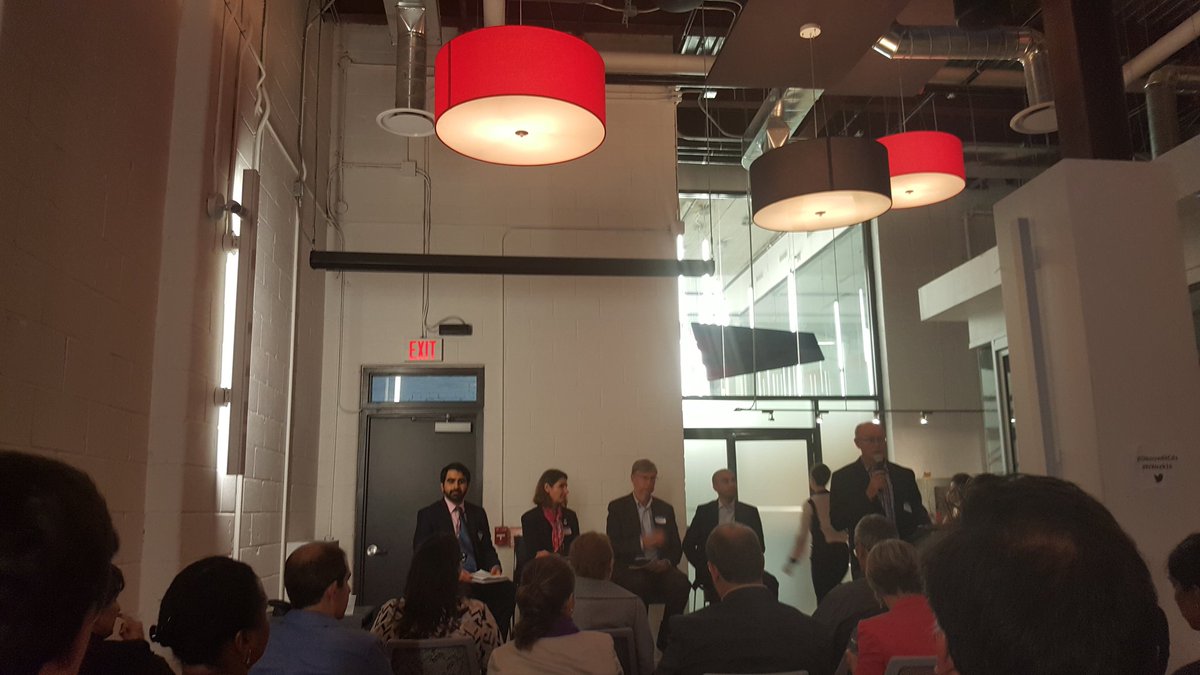 findingnheeroo's tweet photo. Excited to learn more about the SDGs and impact investing! Thank you @OikocreditCda #RIWeek https://t.co/ay8Qt1NrVa