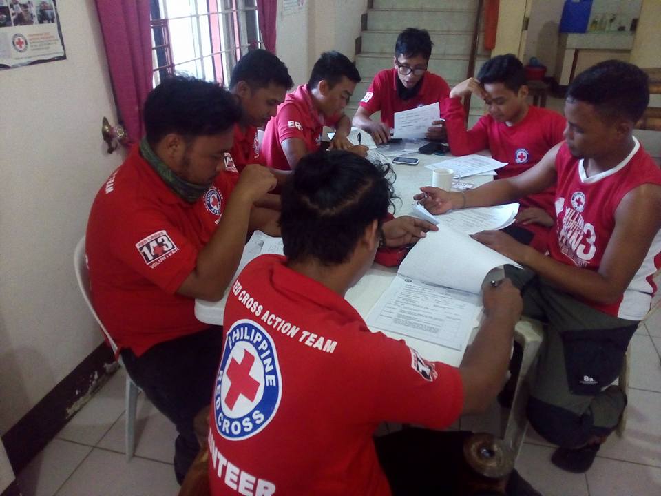 lynvgarcia's tweet image. #RedCross143 response team in Catanduanes continuously monitoring and preparing for the possible impact of #LawinPH to the province.
