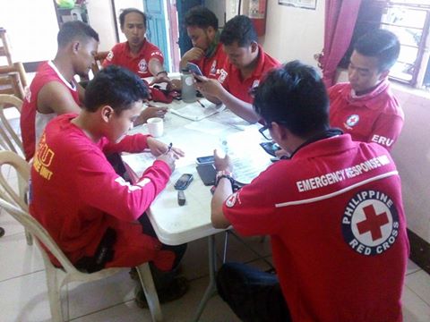 philredcross's tweet image. #RedCross143 response team in Catanduanes continuously monitoring and preparing for the possible impact of #LawinPH to the province.