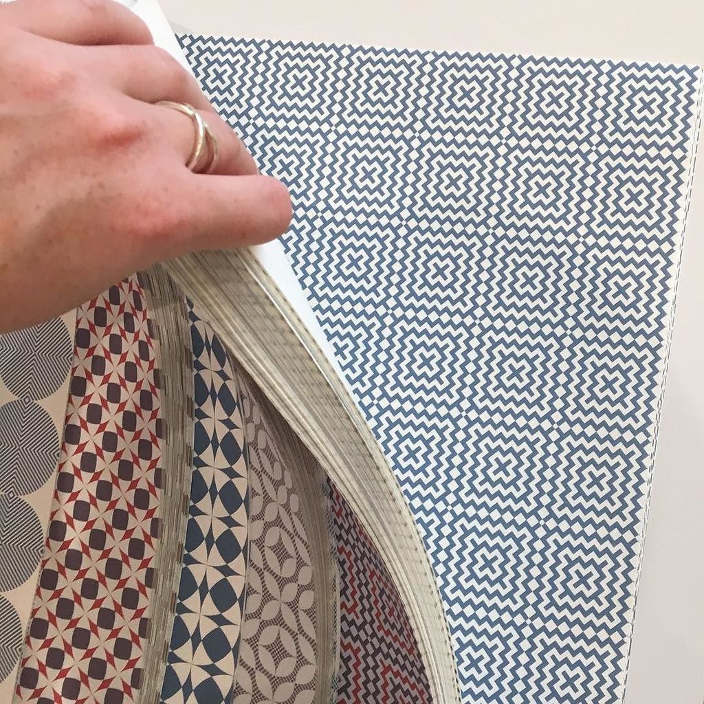 oliverblumgart's tweet photo. If you are going to be in NYC for Fall Market drop by @studio_zen_wallcoverings @danddbuil… https://t.co/fE9301IRDO https://t.co/SOO6fuyjya