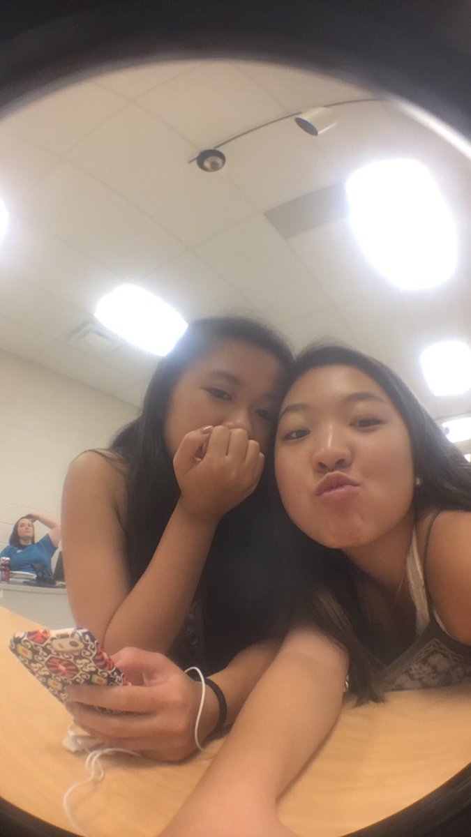 H16BD KD💖 'll always remember our Jacob Sartorius jam sesh&amp;crazy story times w amanda😩 thx for being my fashion critic🤑 ily times a milli!!!