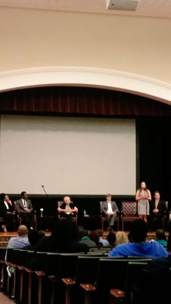 Campbell_Times's tweet photo. Come out to Turner Auditorium to watch the student debate part of #Commweek16 @campbelledu 📹 https://t.co/sYMj9h6enI