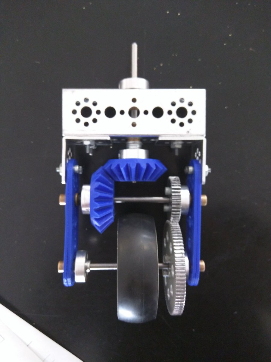 FTC4432's tweet photo. Prototype swerve module w/ some 3D printed parts! What do fellow @FTCTeams think? #omgrobots #velocityvortex https://t.co/VZHCRVJR7R