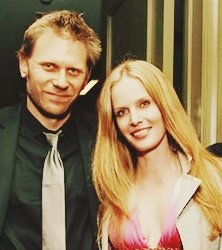 myidolsseyes_'s tweet photo. I was in my old phone's gallery and I've seen this pic.
#fandomcollide #Lost #Supernatual #OnceUponATime 💚😈 https://t.co/lQ3OfzK8Ly