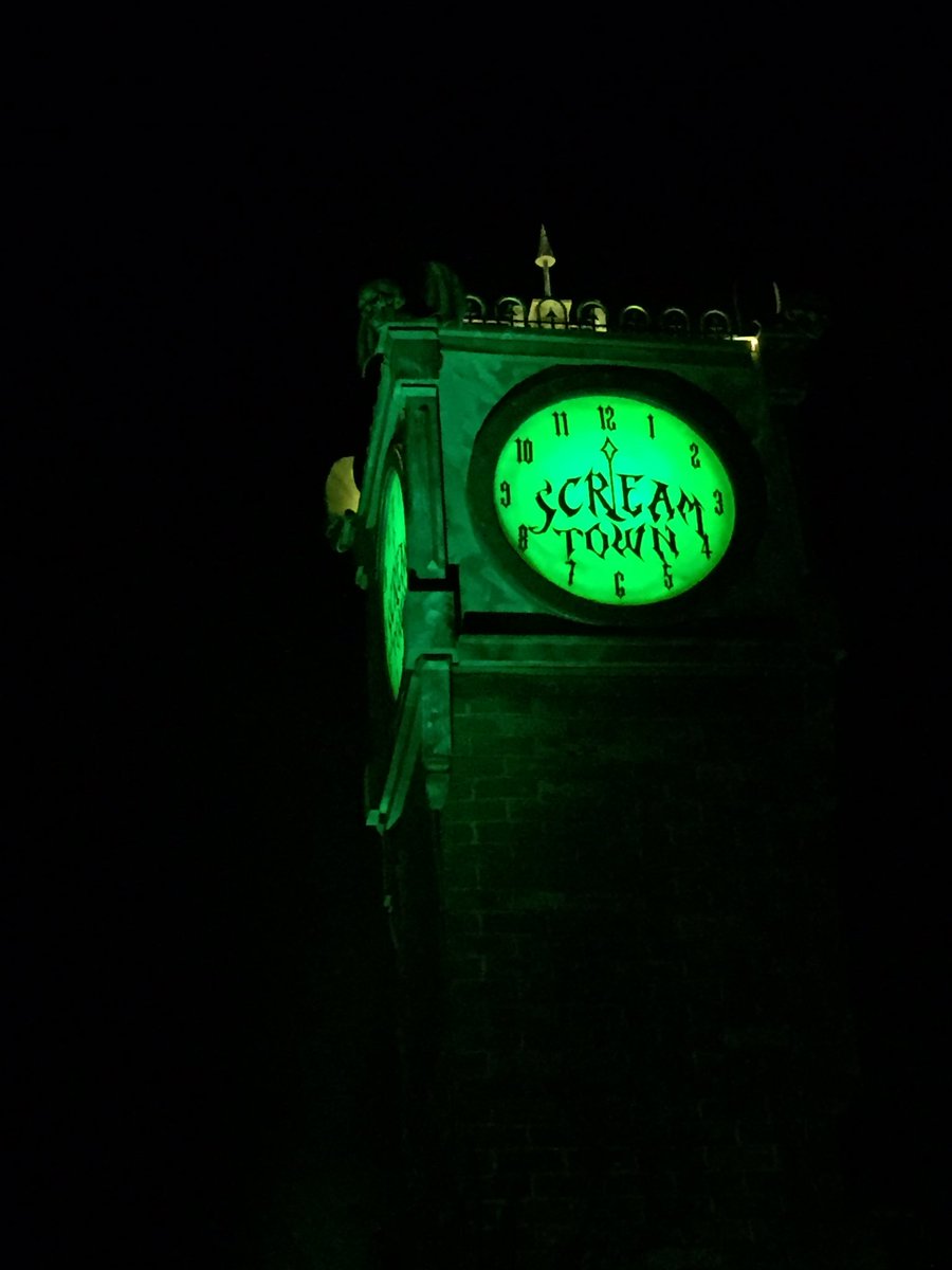 Ann_Abomination's tweet photo. Happy horror Tuesday creeps! Review on the latest MN horror attraction. #screamtown Read here: https://t.co/0LkLgBvDc8 https://t.co/BYuXVu2XnQ
