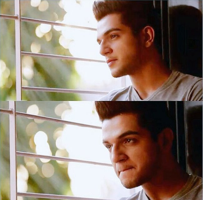 sethi_ritika's tweet photo. @koulashwini2 OMG!!ur xprssons..😍😍
I luv u sooo mch swt❤..u no..ur d king of soo mny ❤s incldng mine😘🙈
#keeprocking😎 https://t.co/caGUjs7ERB