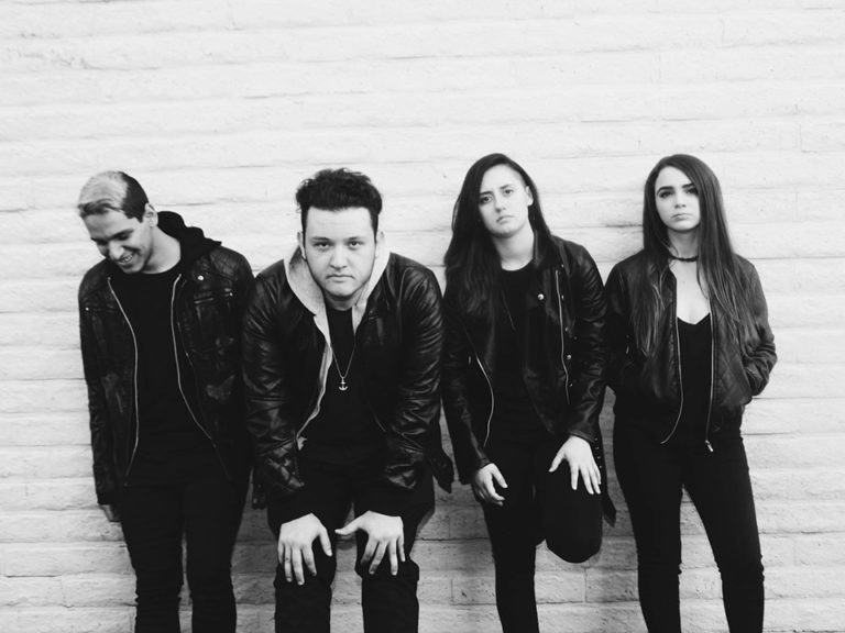 altaz933's tweet photo. I'm featuring local band @AMandTheRoyal on #HomegrownWithMo! Tune in to hear "Jericho" at 11pm: 93.3Fm https://t.co/zQr89Se0Ri -@MoRoRadio! https://t.co/UDpqixNqqi