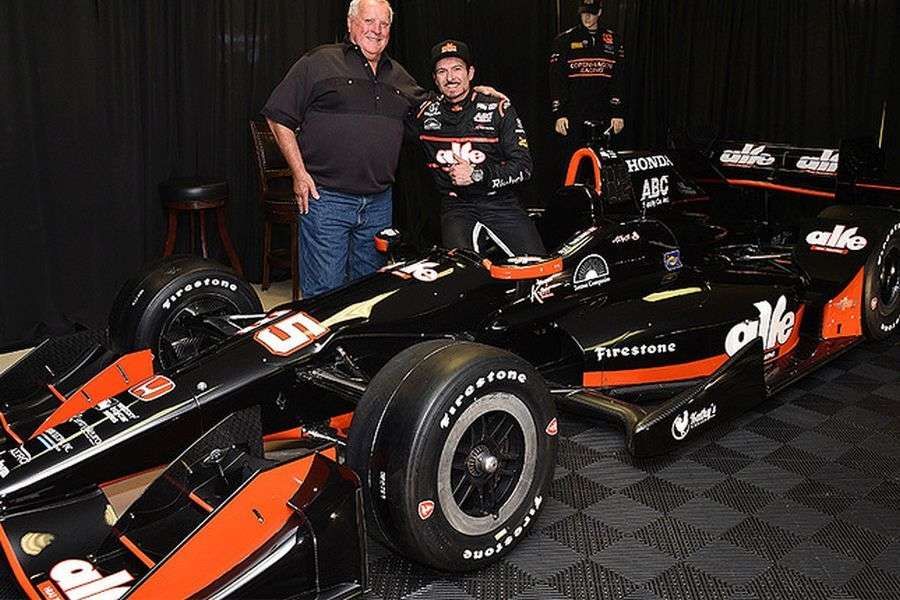 SnapLapNews's tweet photo. Canadian #Motorsports Hall of Famer who can drive anything on four wheels - #AlexTagliani:

https://t.co/JuTVLab0XE https://t.co/SJCPuqfUYN