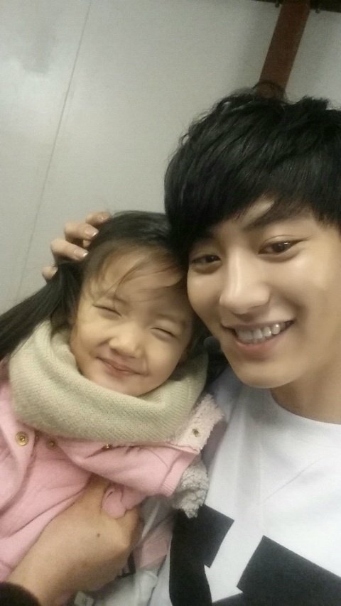 hot_pcy_pict's tweet photo. Daddy chanyeol is my type💞 https://t.co/iWflFtoxU1