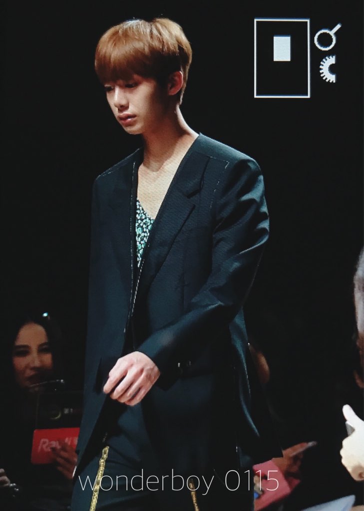 Wonderboy0115's tweet photo. 161019 서울패션위크 
#몬스타엑스 #HYUNGWON #형원 
#GUILTY #더클랜 
@OfficialMonstaX https://t.co/aplffs3WWH