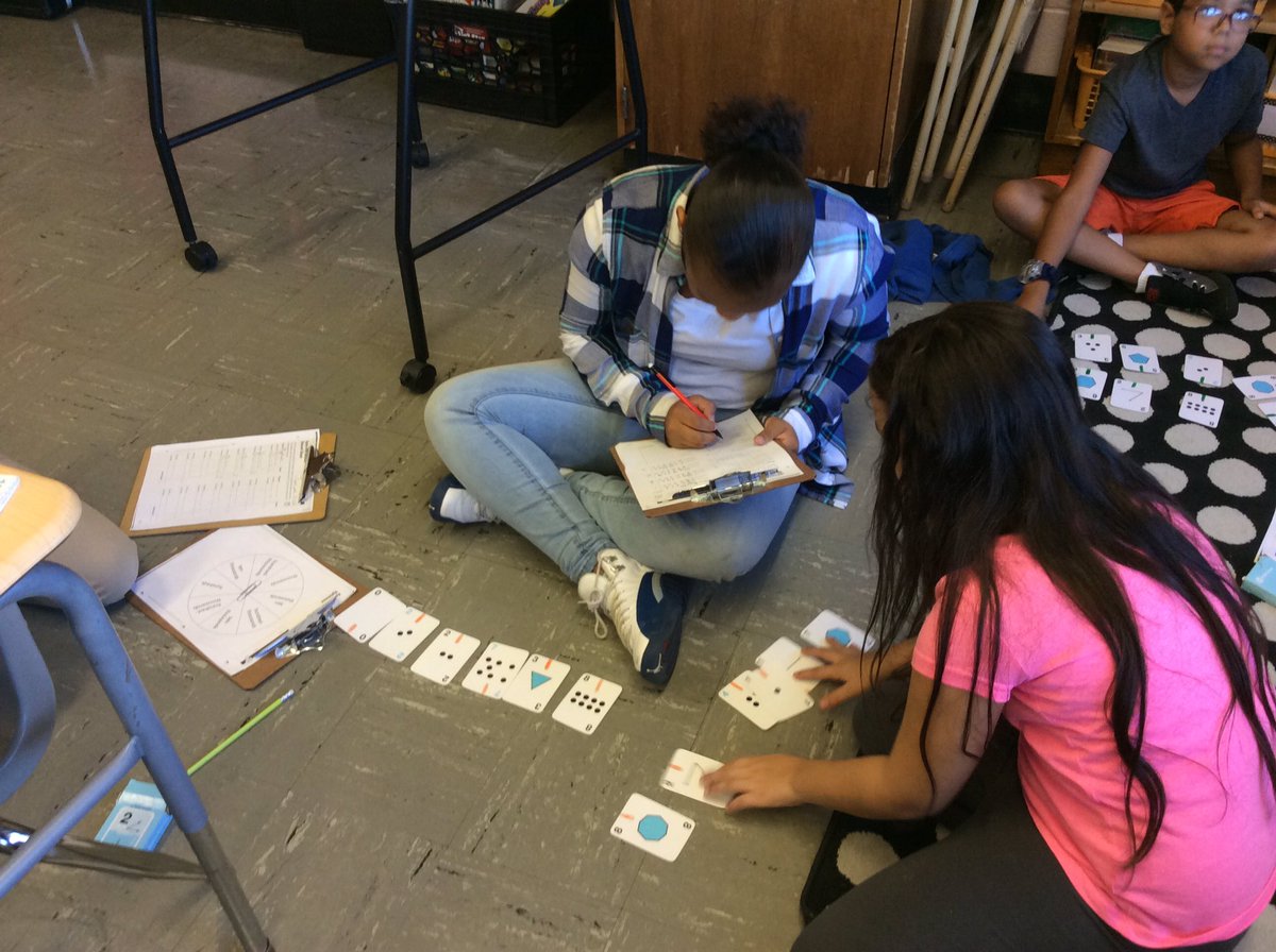 MrsRomerosClass's tweet photo. Learning through games #welovemath #additiontopit #spinandround #subtractiontopit @Lafayette_25 https://t.co/BjYxYsNhuk