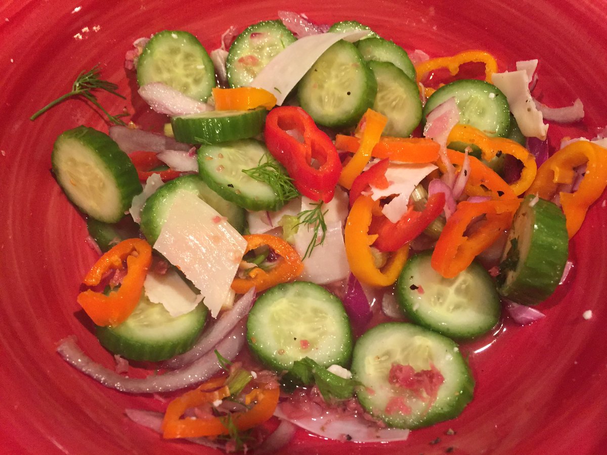 NaturAllSkin's tweet photo. 🎉MmmmmMedley!🎉 #FoodTank #recipes #virtualcookbook #organic #HealthyLiving #insideout #skincare #naturAllSkin #foodblogger #Nongmo #beauty https://t.co/BnA3vmT54q