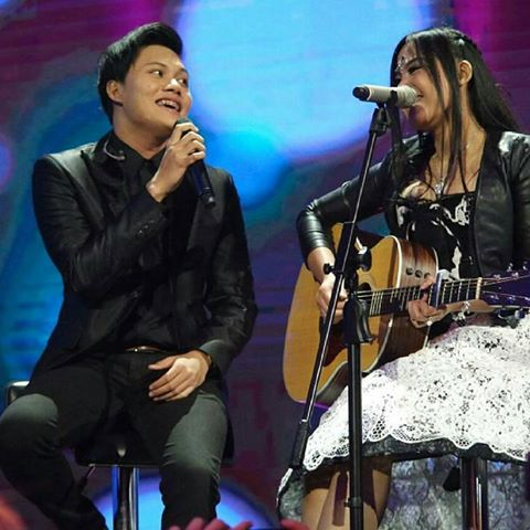 Kayak gini nih kolaborasi apik dari <a href="/rizky_febian/">Rizky Febian</a> dan <a href="/GhaitsaPuteri/">Ghaitsa Kenang</a> yang bikin merinding! goo.gl/ByD6kG #KompetisimeTube